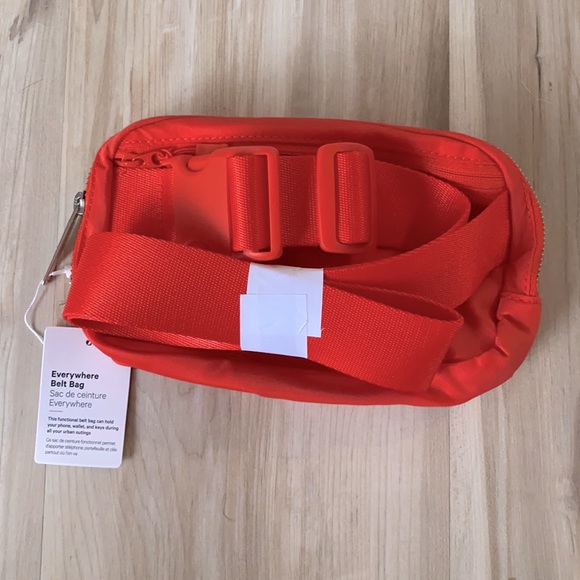 ❤️ Lululemon Original Everywhere Belt Bag Autumn Red ATRD NWT - Picture 2 of 4